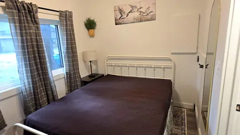Deluxe Lodge Cabin with Loft — image 2 of 6