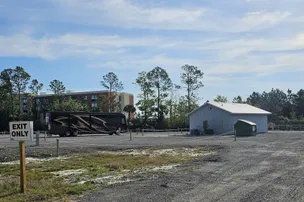 C & C RV Park – photo 5