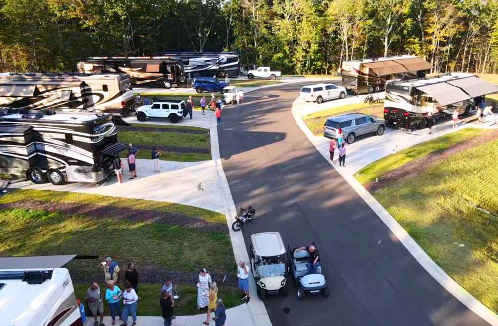 Talking Rock Motorcoach Resort, Talking Rock, Georgia - Photo 2