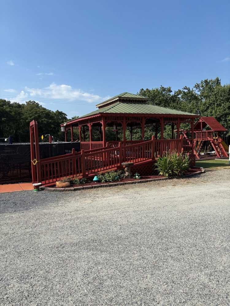 Twin Oaks Campground, Elko, Georgia - Photo 3
