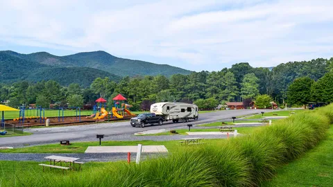 Mountain View Premium RV Site — image 1 of 5