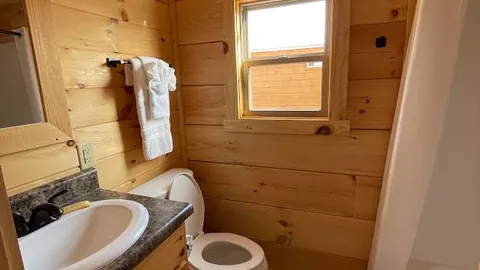 Lookout Loft Cabin — image 2 of 12