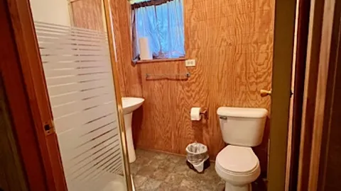 Rustic Cabin — image 2 of 5