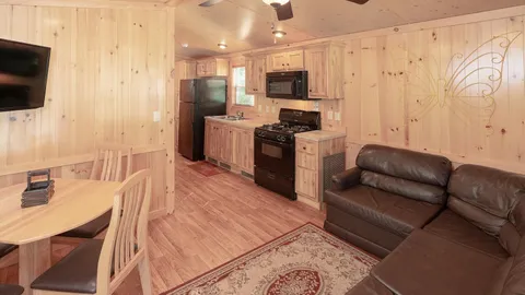 Cozy Vacation Rentals — image 11 of 11