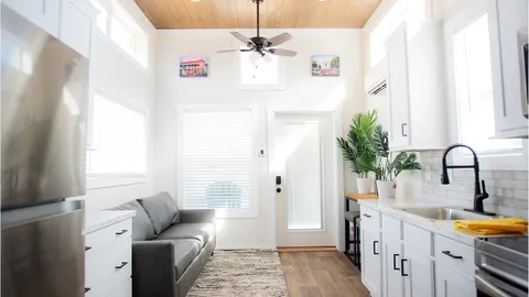 Pet Friendly Cottage — image 1 of 4