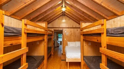 Liberty Cabin — image 2 of 7