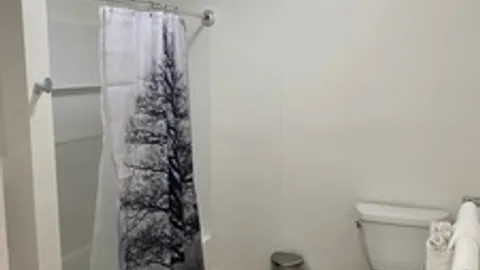 Efficiency Cabin — image 3 of 3