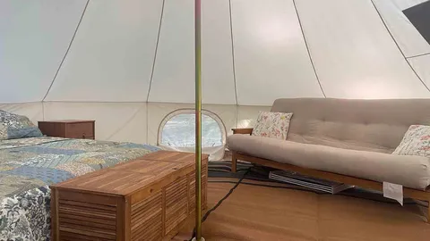 20' Luxury Belle Tent (King Bed and Full Futon) — image 2 of 10