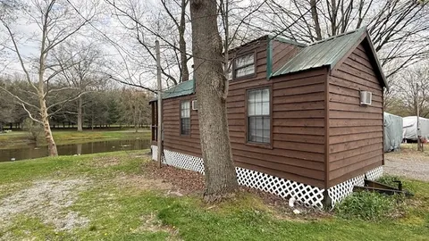 Bass Point - (Sleeps 6) Lakefront Wood Cabin with Screened Porch Overlooking the Water — image 2 of 8