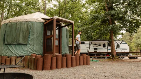Yurt Rental — image 2 of 6