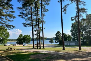 Whites Creek Lake Campground – photo 2