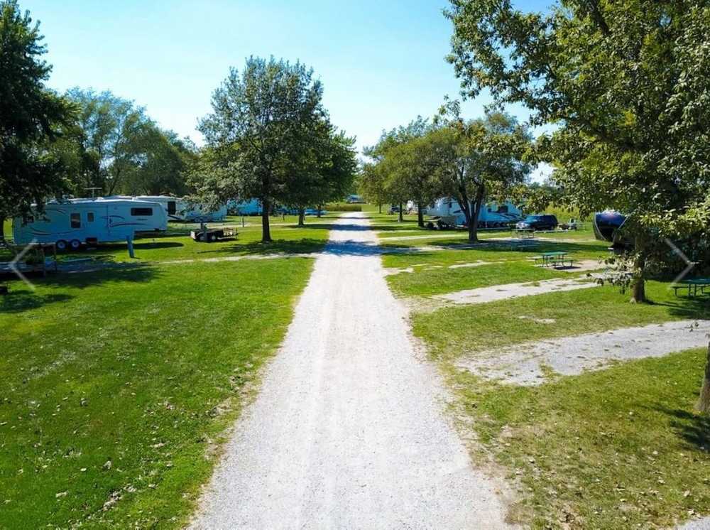 Country Bend Campground - Photo 4