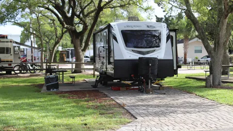 Premium RV Back-in Plus Site — image 1 of 9
