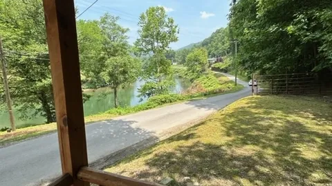 2 bed, 2 bath, kitchen — image 2 of 8