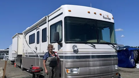 Dry Spot Overflow motorhomes/tents/vehicles/trailer parking — image 1 of 2