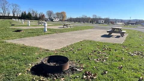 Full Hookup Waterfront Back-in RV Site — image 4 of 4