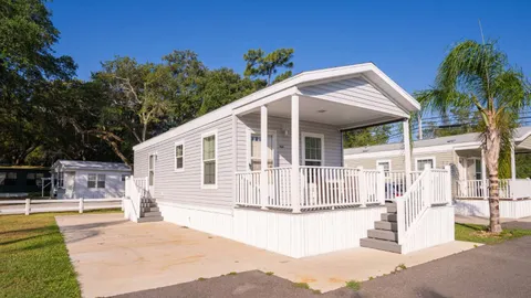 Premium Park Model Rental — image 1 of 11