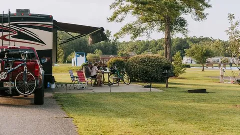 Motor Home Lakefront — image 4 of 4