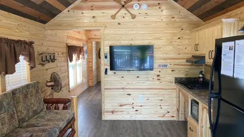 #224 Hidden Pond Cottage ADA — image 5 of 5