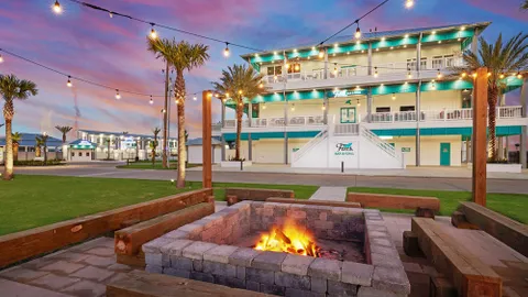 RV Rental 2BR/1BA - Pet Friendly 6 Guests — image 2 of 15