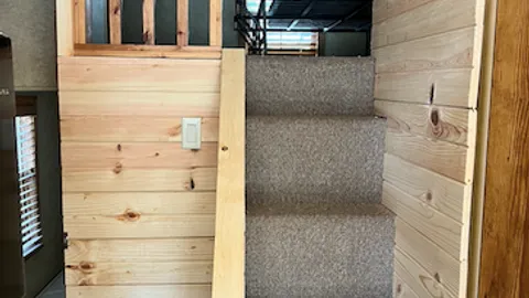 LUXURY CABIN A — image 2 of 12