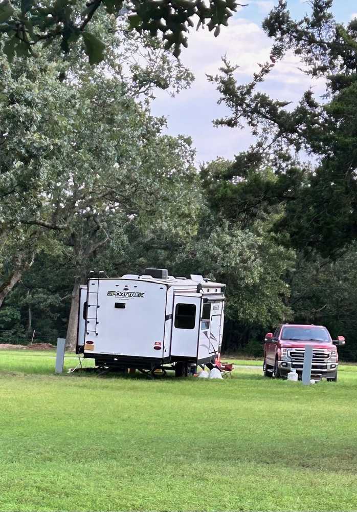 Cobb RV Park, Tahlequah, Oklahoma - Photo 3
