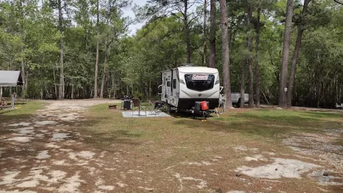 Deluxe Full Hookup RV Site — image 1 of 1