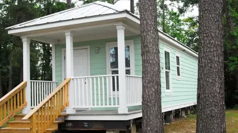 1 Bedroom Cottage (Q & 1F) — image 1 of 5