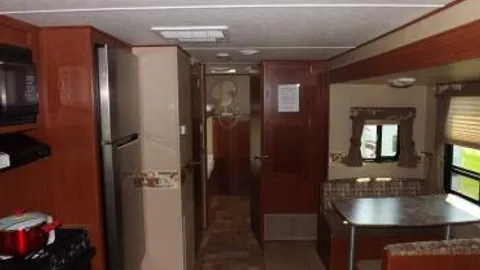 Zinger RV Rental — image 5 of 5