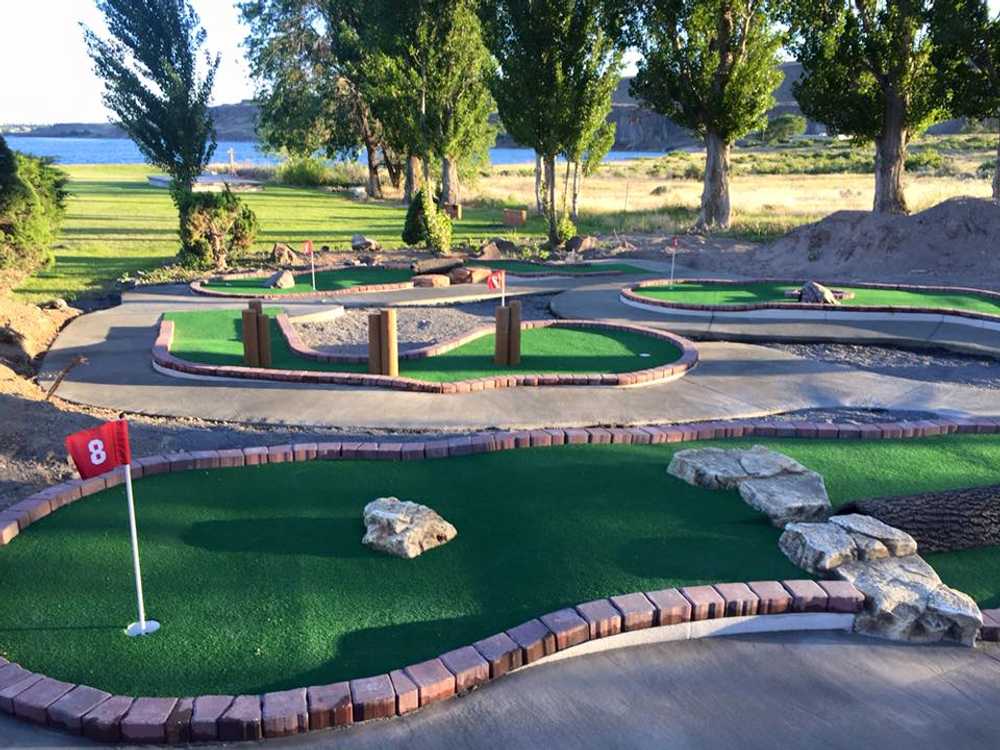 Smokiam RV Resort - Photo 4