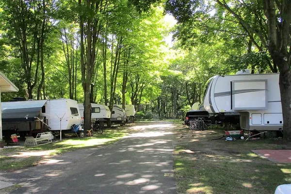 Parkside Campground – photo 1