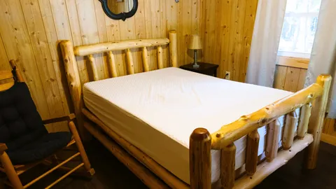 Moose Track Cabin Single — image 2 of 2