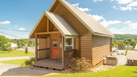 Grand Cabin 1 Bedroom w/Loft — image 11 of 11