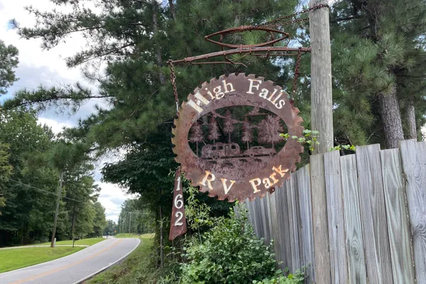 High Falls RV Park – photo 1