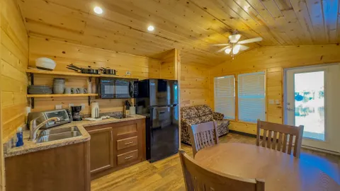 6 Person Cabin — image 2 of 8