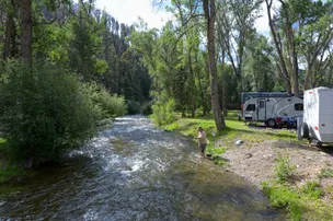Road Runner RV Resort – photo 2