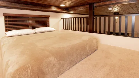 Tuscany 1 Bedroom with Deck — image 10 of 10
