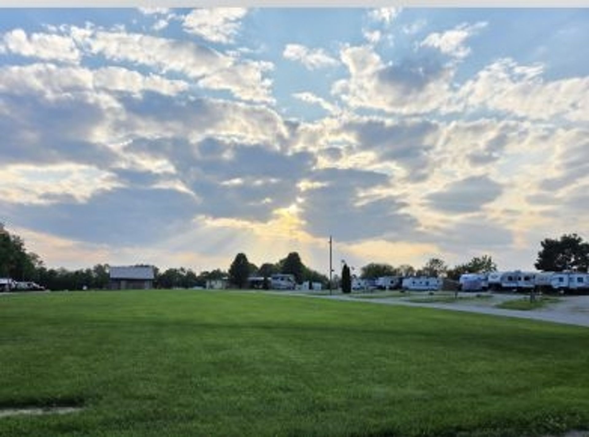 All My Family & Friends Campground - Straughn