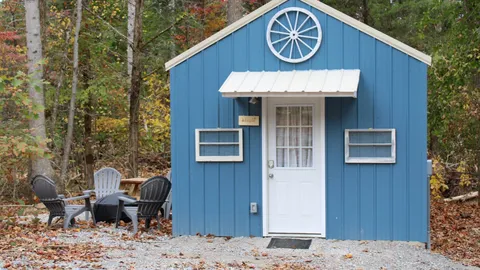 Deluxe Cabin - Full (PF) - Sleeps 4 — image 1 of 20