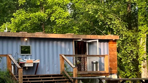 Yome Glamping Tent — image 8 of 8