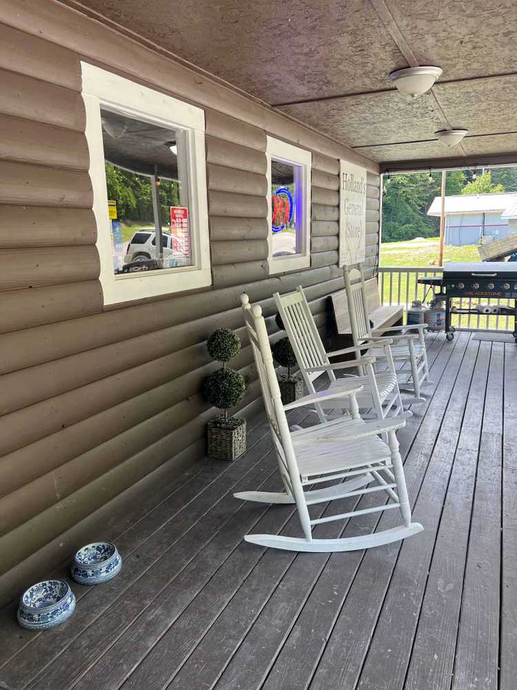 Leslie County RV Park, Hyden, Kentucky - Photo 2
