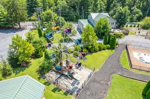 Twin Grove RV Resort & Cottages – photo 2