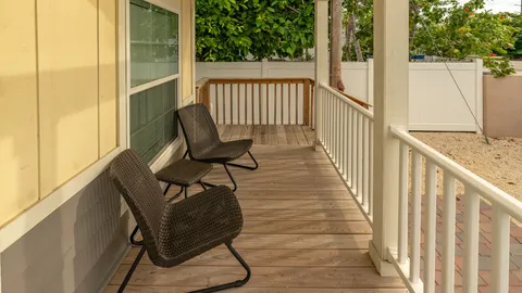 Motel 1 Queen Bed with Private Porch — image 2 of 6