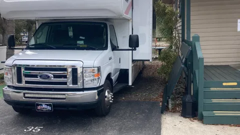 Discounted Slightly Smaller Creekfront Florida (30 AMP and below Only) — image 2 of 2