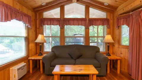 Premium Cabin — image 5 of 5