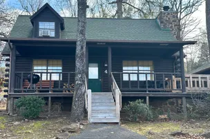 Sixshooter Marina & Cabins – photo 2