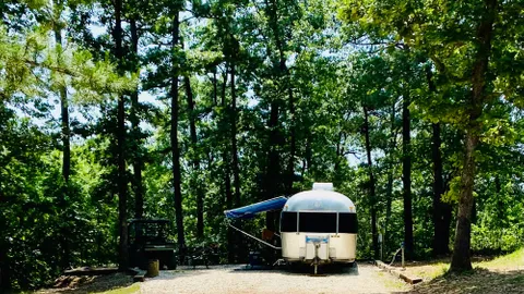 30/50 Amp Standard RV Site — image 1 of 1