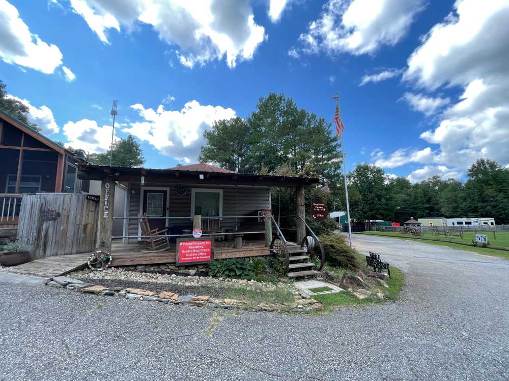 High Falls RV Park - Photo 2