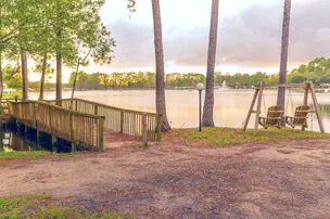 Flamingo Lake – photo 3