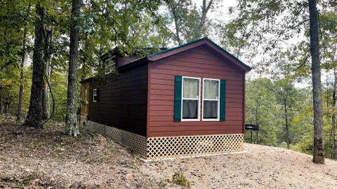 Standard Cabin — image 1 of 8